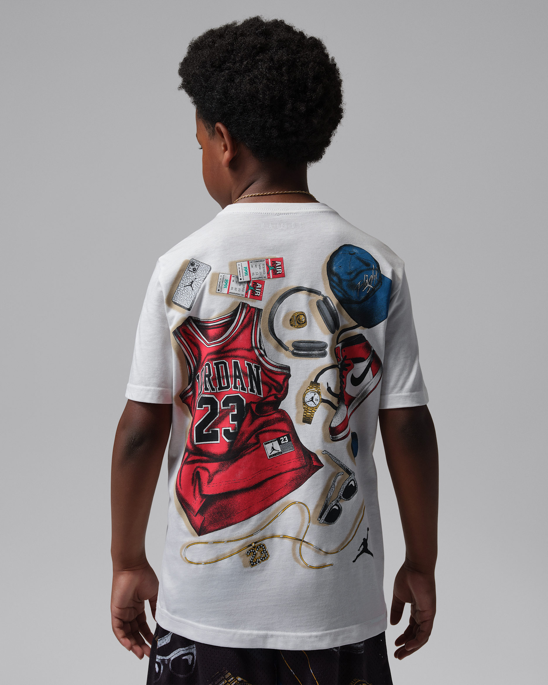 マイクルジョルダン　Tシャッツ NIKE NIKE公式】ジョーダン ジュニア マイクズ ギア Tシャツ.オンライン